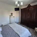 Ricky House Apartman *