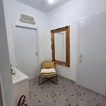 Ricky House Apartman *